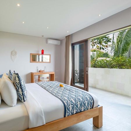 Villa Nikaia By Villa Finder Seminyak Zewnętrze zdjęcie
